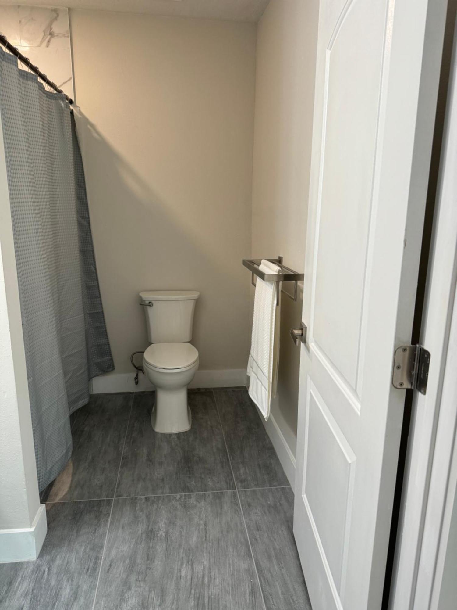 Deluxe Apartment Whit Laundry Tampa Esterno foto