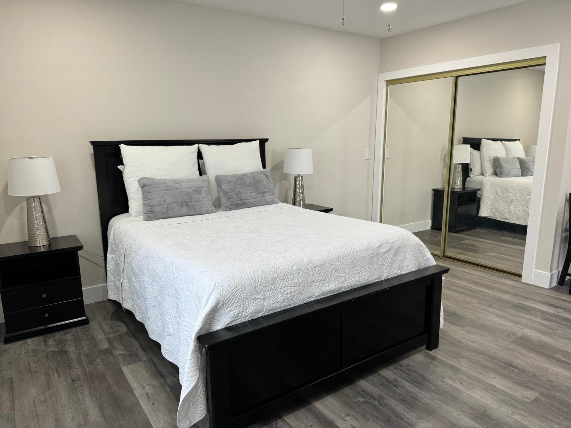 Deluxe Apartment Whit Laundry Tampa Esterno foto